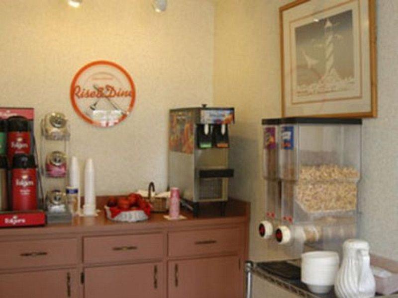 Howard Johnson By Wyndham Vero Beach/I-95 Bagian luar foto